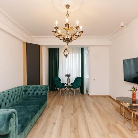Main Street Sky House Apartments Кишинів Екстер'єр фото